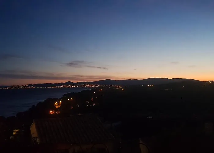 Panorama Boulouris Apartamento *