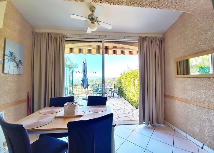 Panorama Boulouris Apartamento *